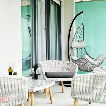 Azur - Hostaid * שיופוק