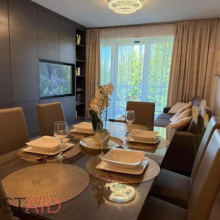 Azur - Hostaid Apartamento Siófok